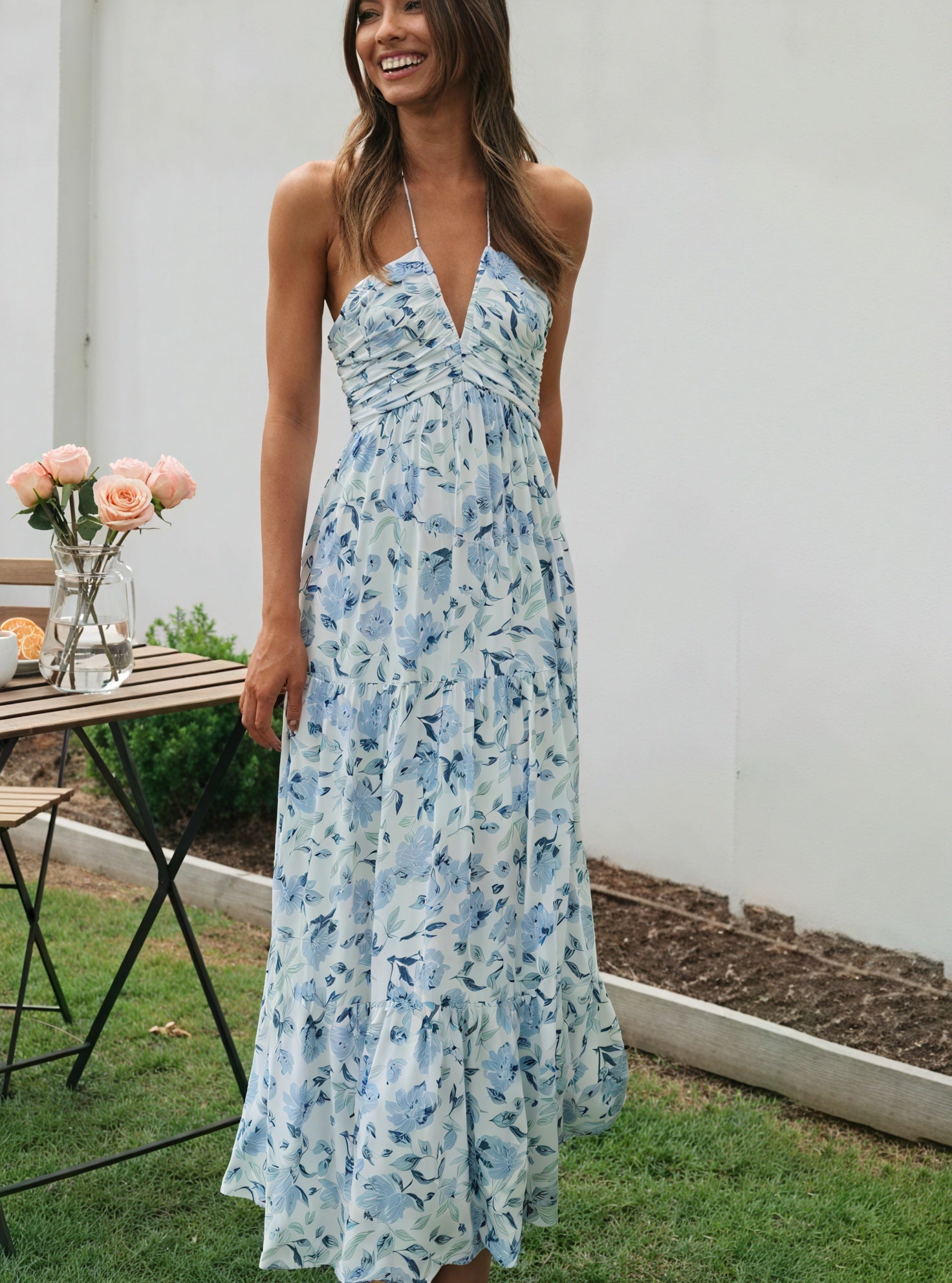 Abito Maxi Floreale con Scollo Halter