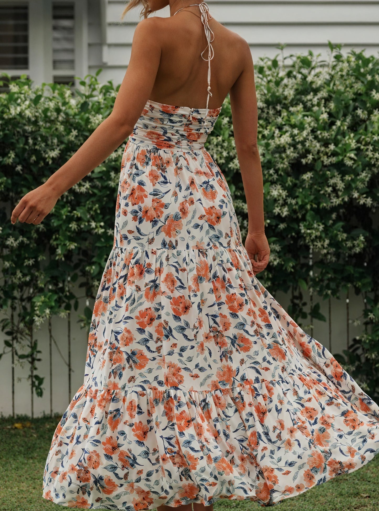 Abito Maxi Floreale con Scollo Halter