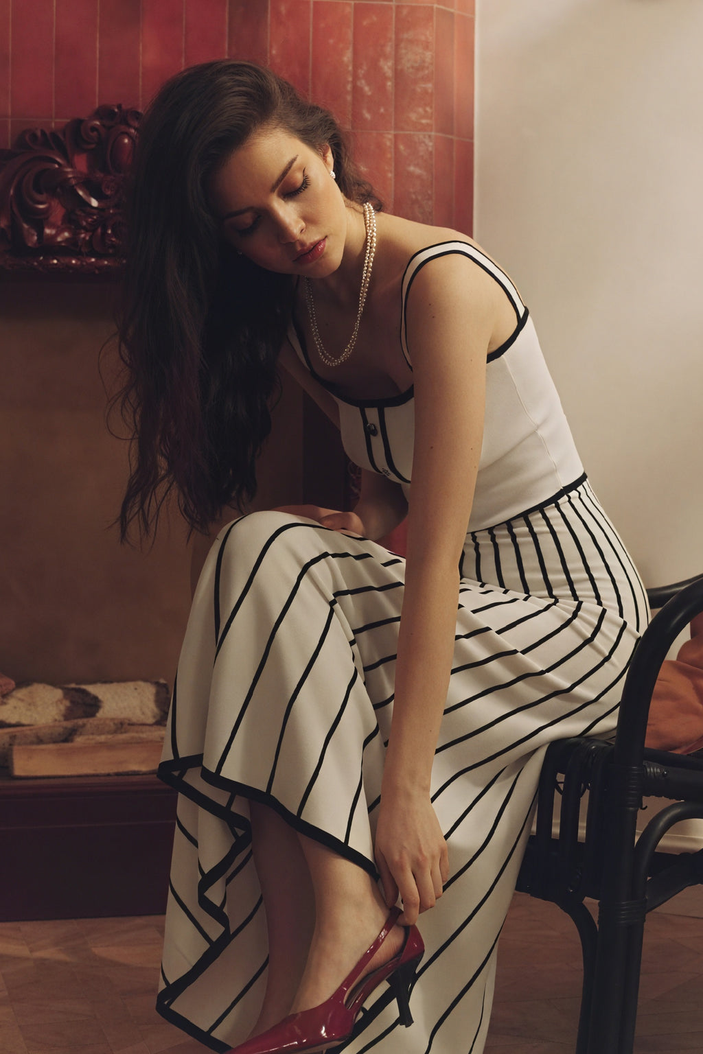 Abito Midi a Strisce con Bottoni