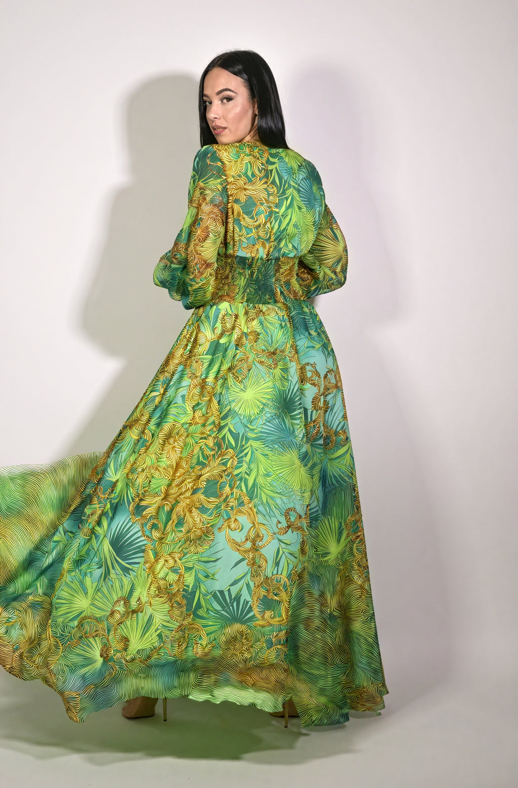 Abito Lungo con Motivo Astratto