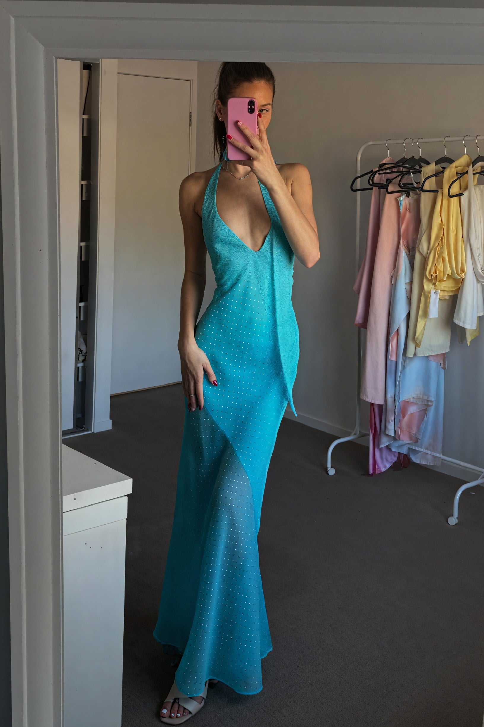 Abito Lungo Halter-Neck