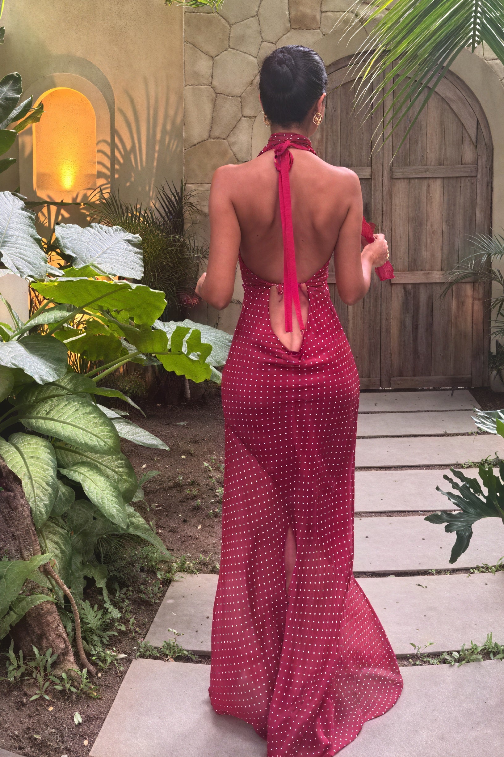 Abito Lungo Halter-Neck