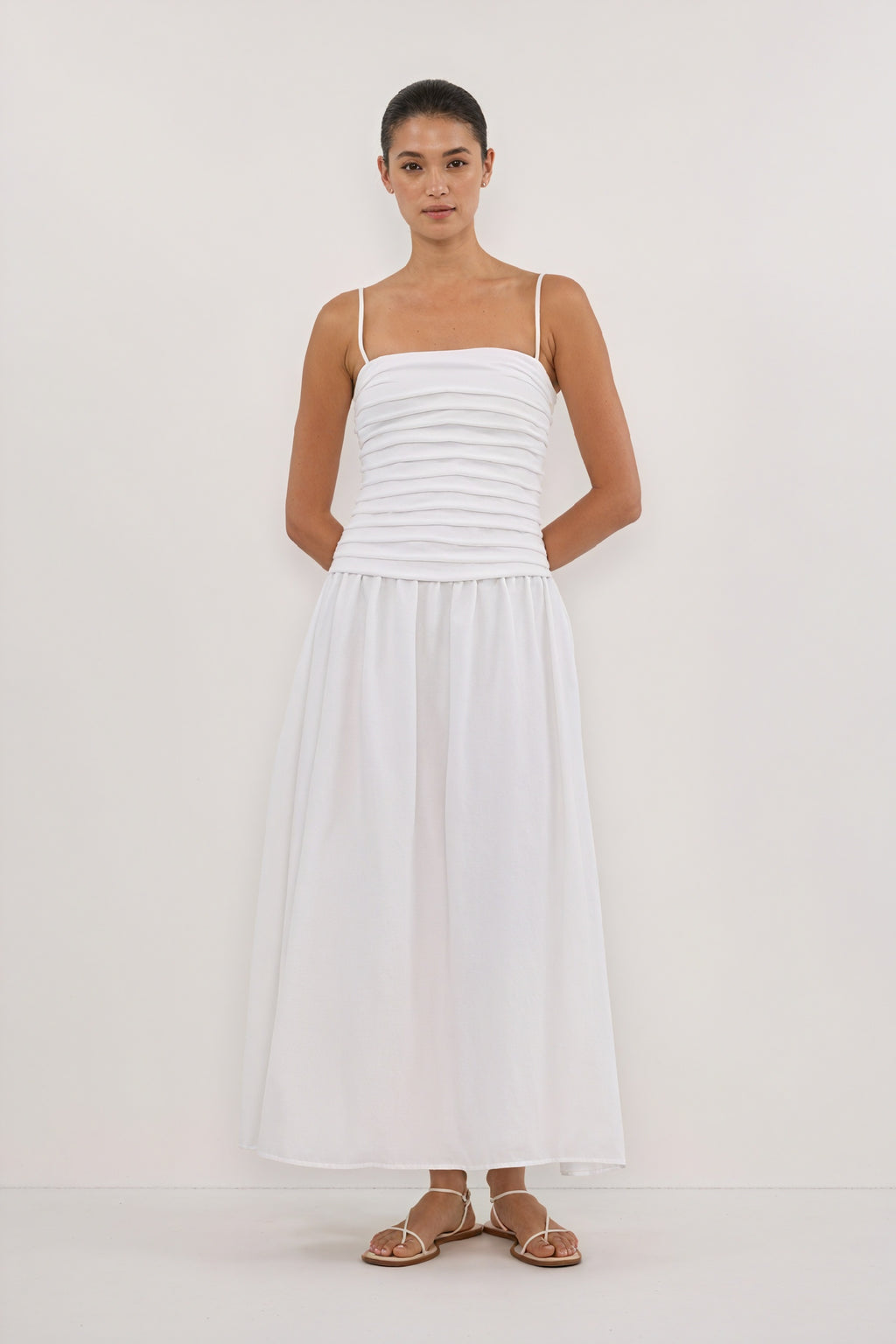 Abito Midi A-Line con Bretelle Sottili