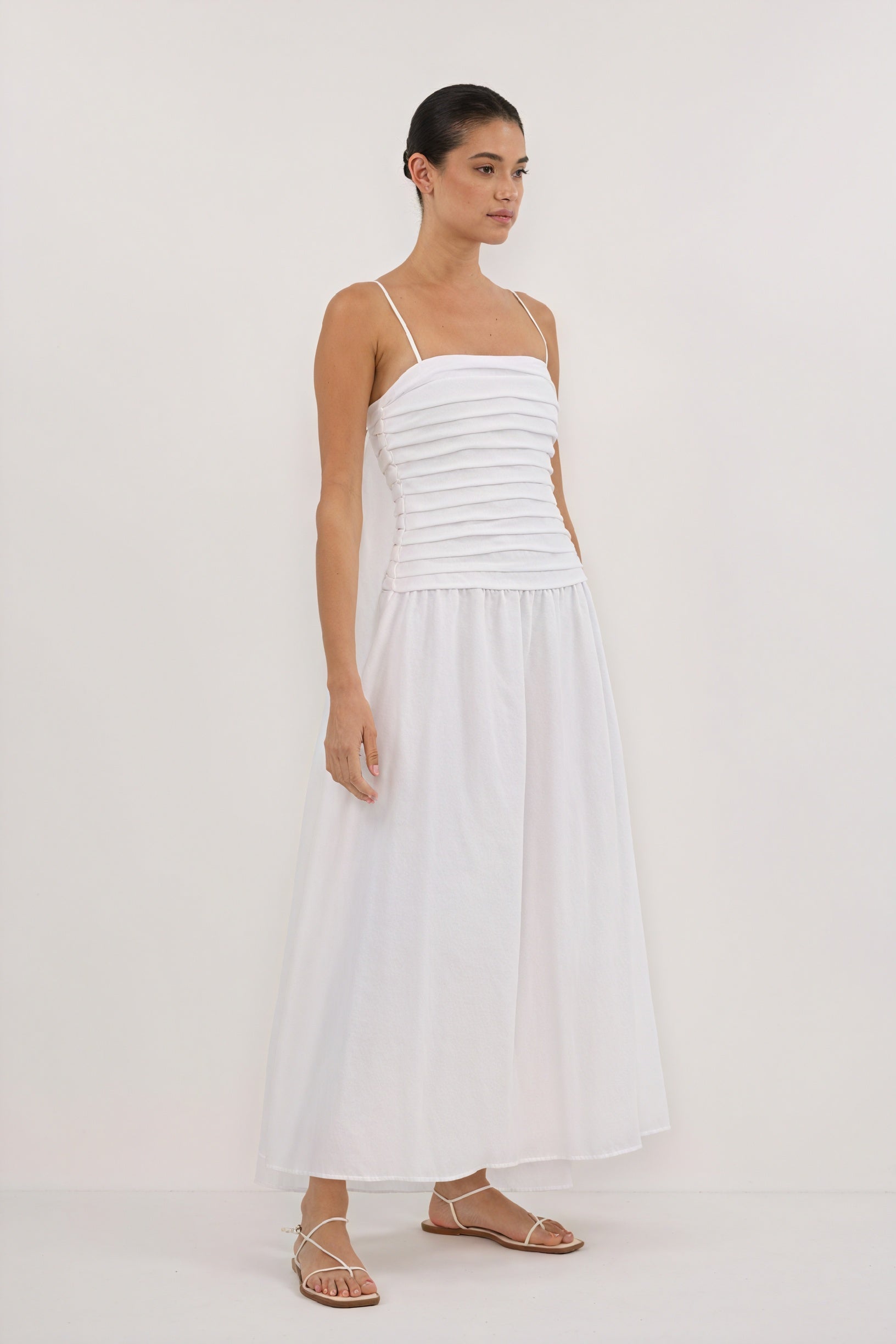 Abito Midi A-Line con Bretelle Sottili
