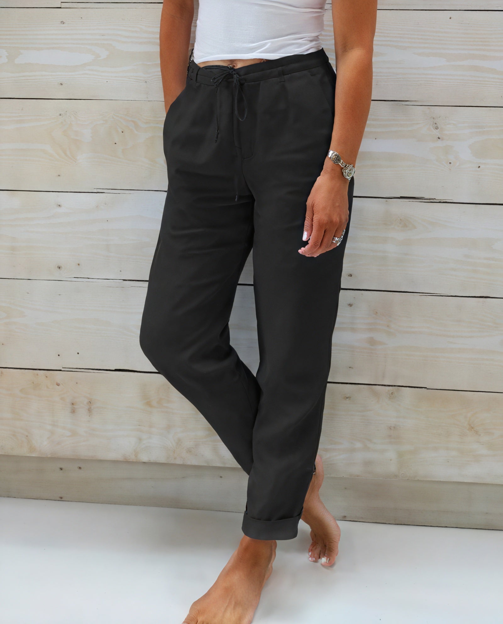 Pantaloni Rilassati con Coulisse: Comfort e Stile