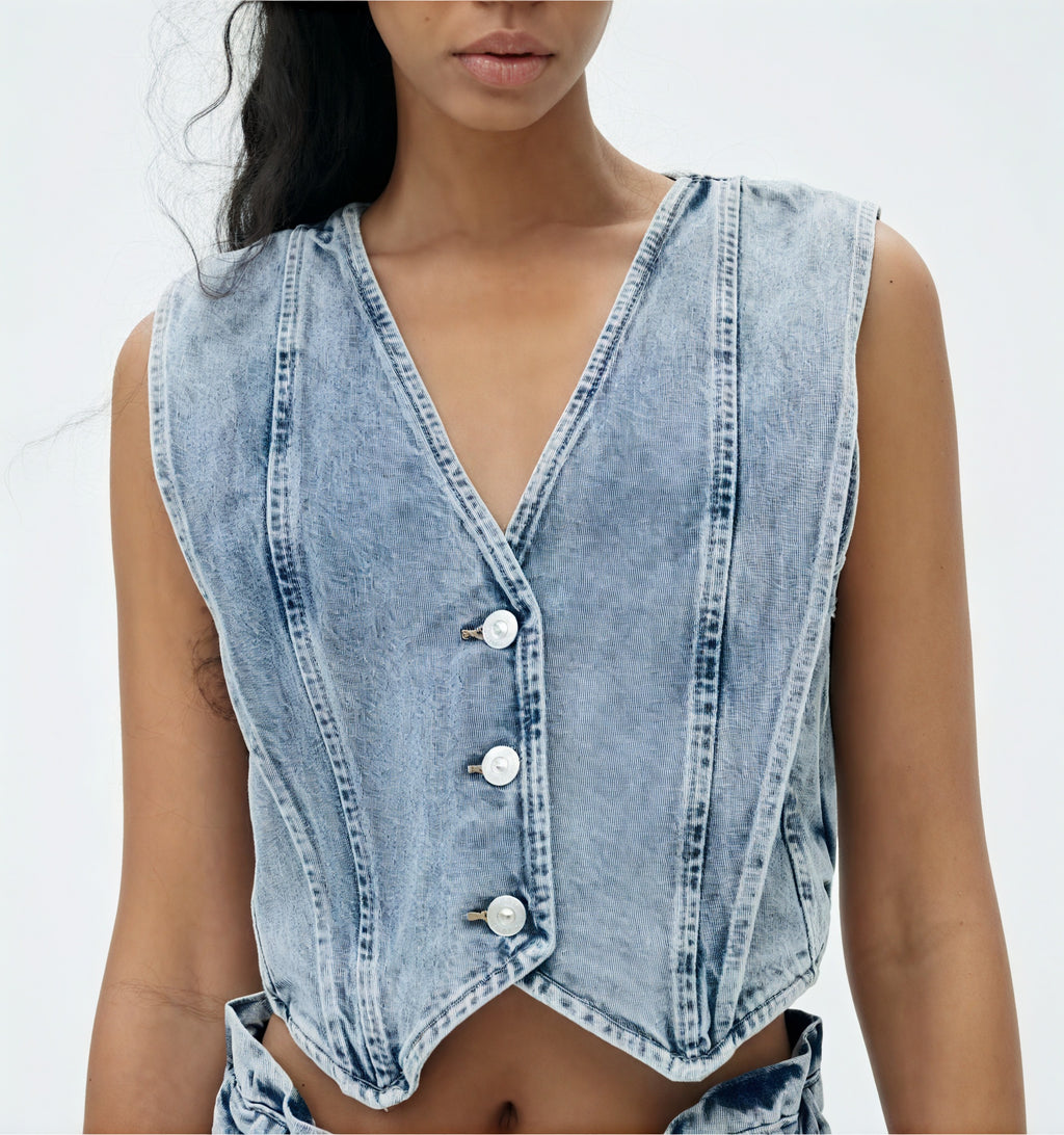Gilet in Denim Sagomato