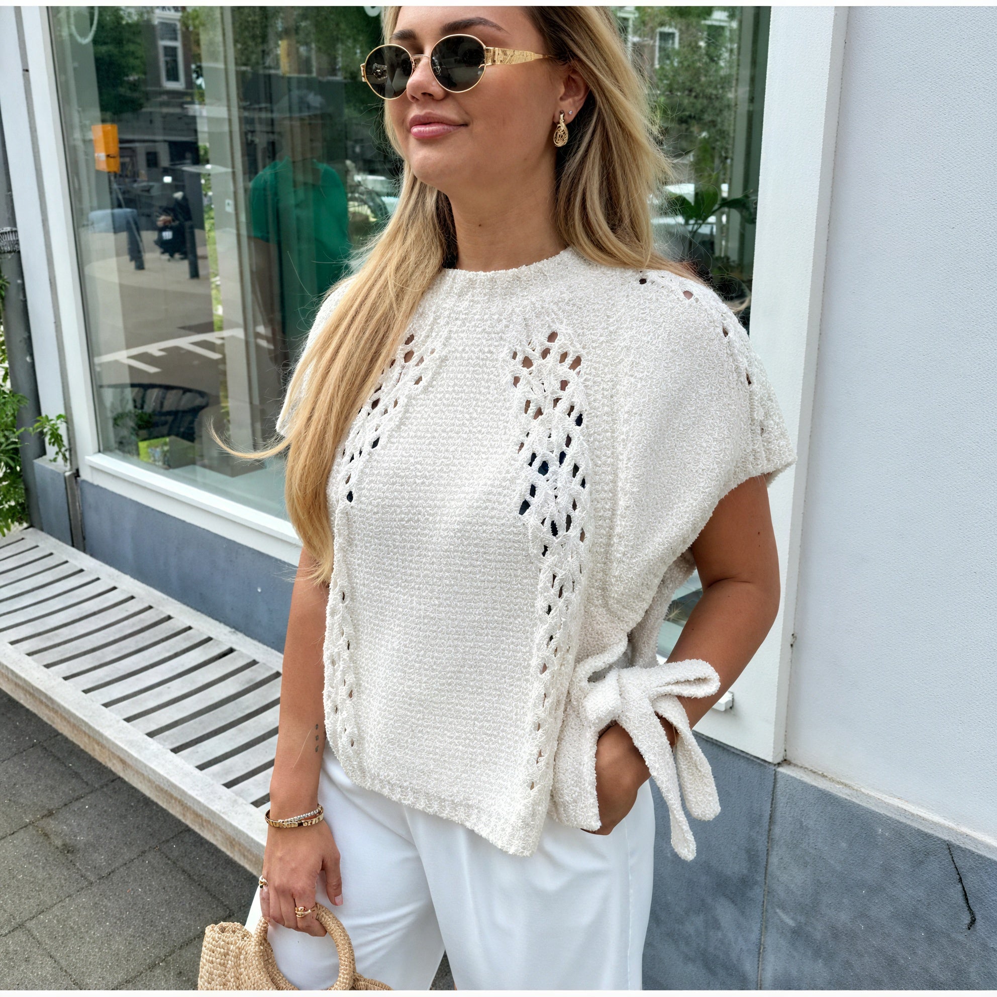 Top in Maglia Traforata con Maniche Corte