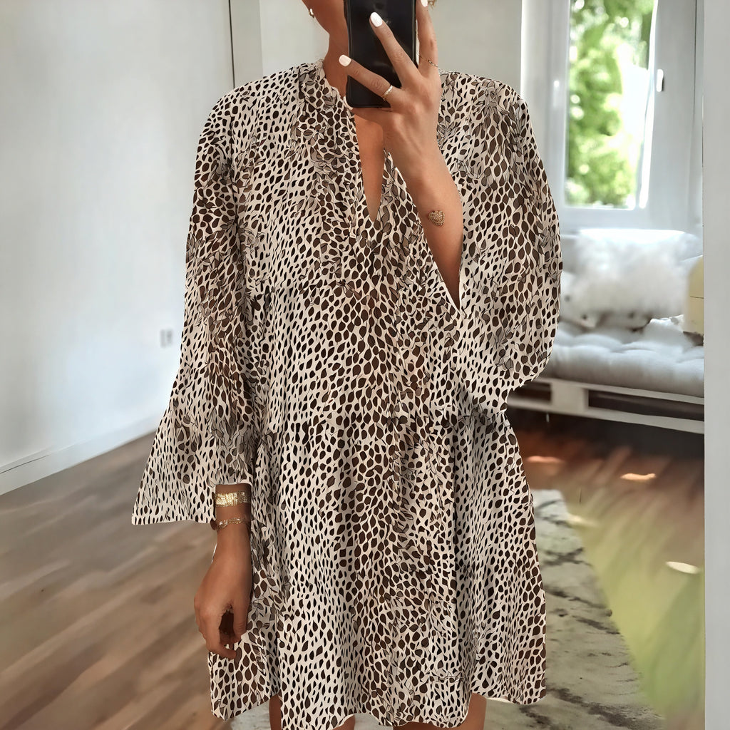 Abito Mini Animalier con Scollo a V e Maniche Lunghe - Silhouette Fluida per Look Chic e Versatile da Giorno a Sera-81612-b8e5072d-97b4-4951-af71-c120187e6513