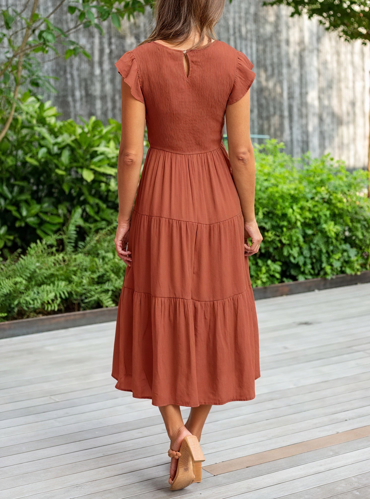 Abito Estivo Fluido Donna con Gonna a Balze, Maniche a Volant e Girocollo – Perfetto per Spiaggia e Brunch-81634-0c509a9f-0005-4256-93e3-48d32d1a1be0