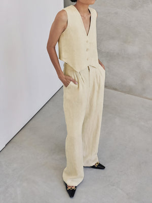 Completo Raffinato: Gilet e Pantaloni per un Look Impeccabile