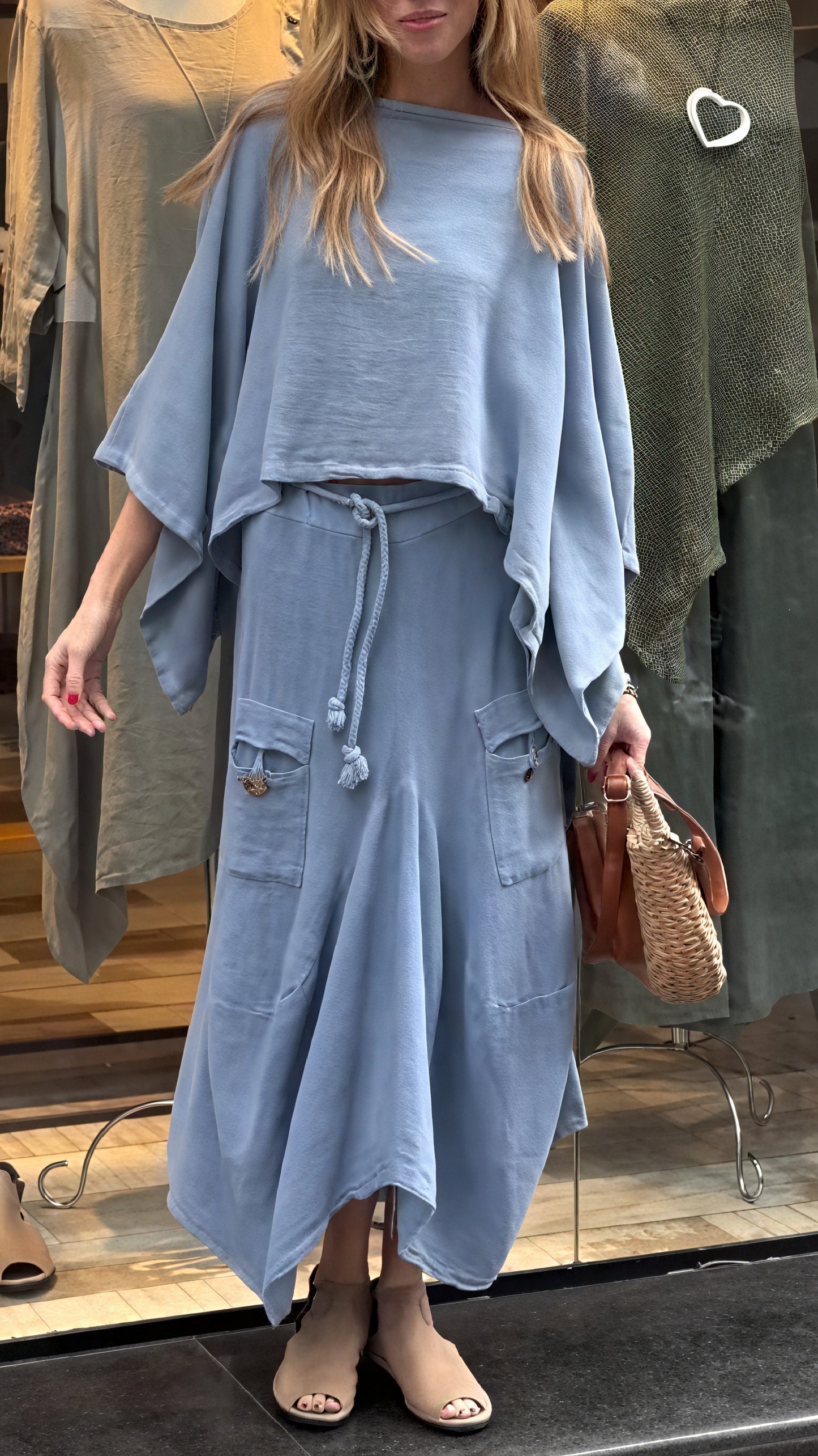 Completo Due Pezzi Donna – Vestibilità Rilassata, Pantaloni Coulisse e Tasche-81991-0595d7d9-bc54-471d-a467-e93e3e4db1f3