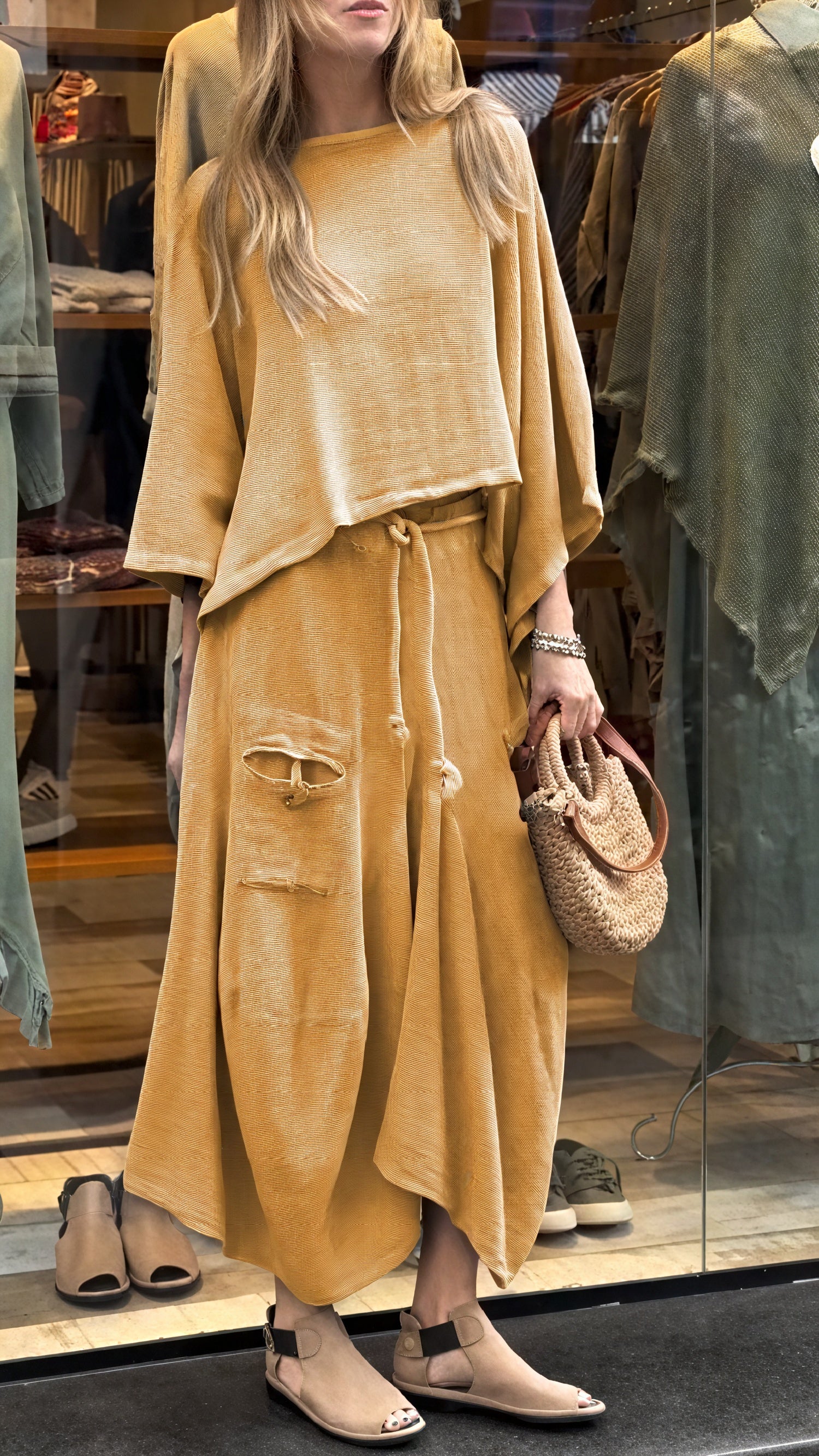 Completo Due Pezzi Donna – Vestibilità Rilassata, Pantaloni Coulisse e Tasche-81991-54d68712-1473-4356-8e25-a177f387b72f