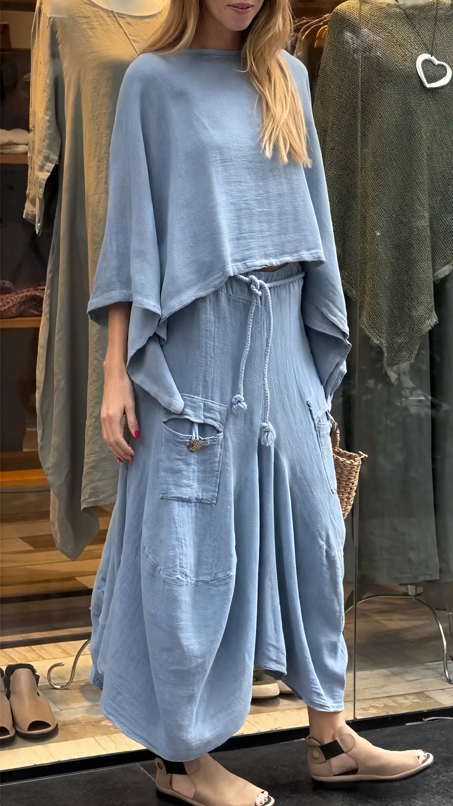 Completo Due Pezzi Donna – Vestibilità Rilassata, Pantaloni Coulisse e Tasche-81991-6905fe23-0855-4af9-9f42-2d8d80ce4b77