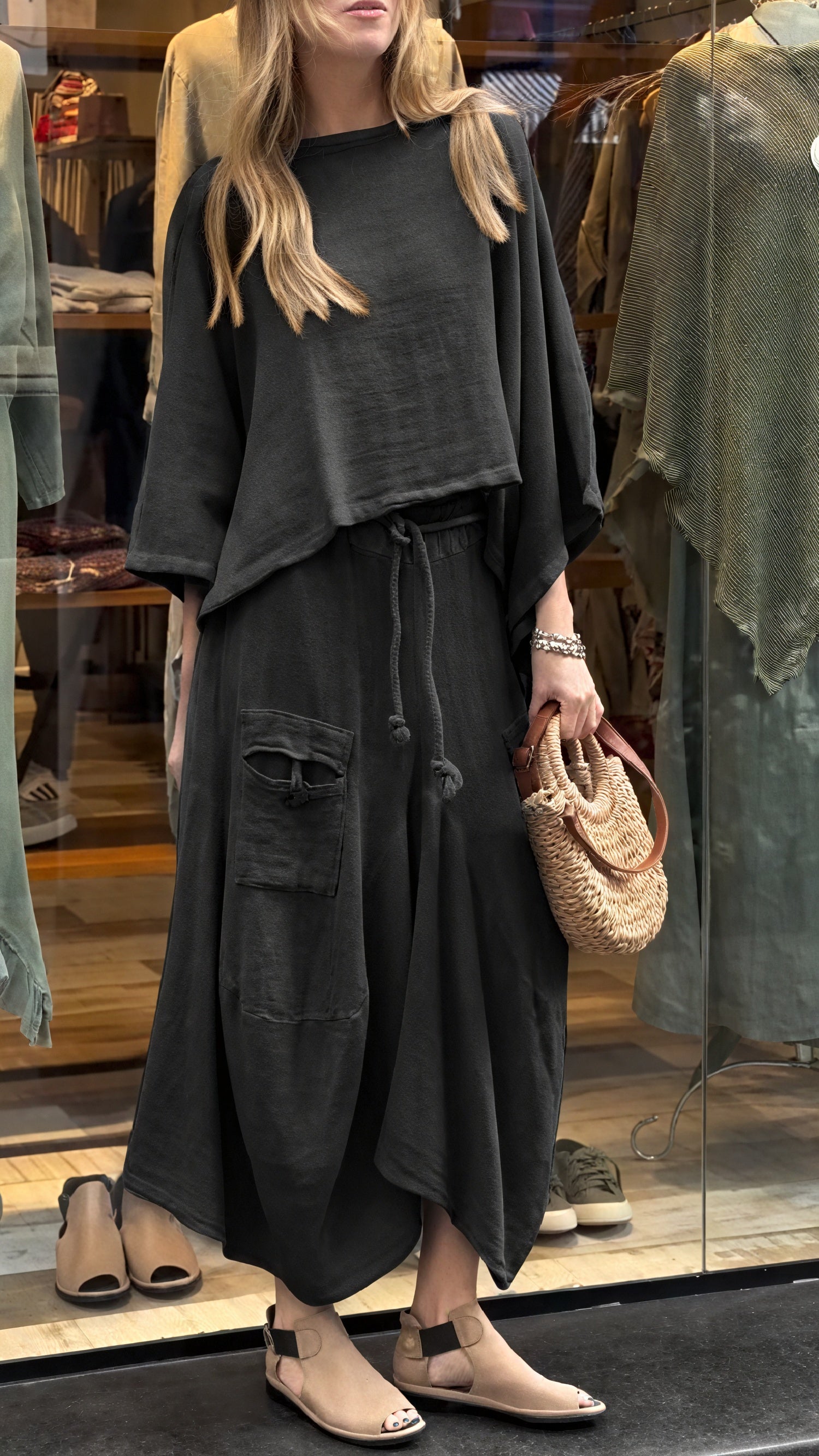 Completo Due Pezzi Donna – Vestibilità Rilassata, Pantaloni Coulisse e Tasche-81991-4ec551a8-ee23-4922-a628-df6da96c2c10