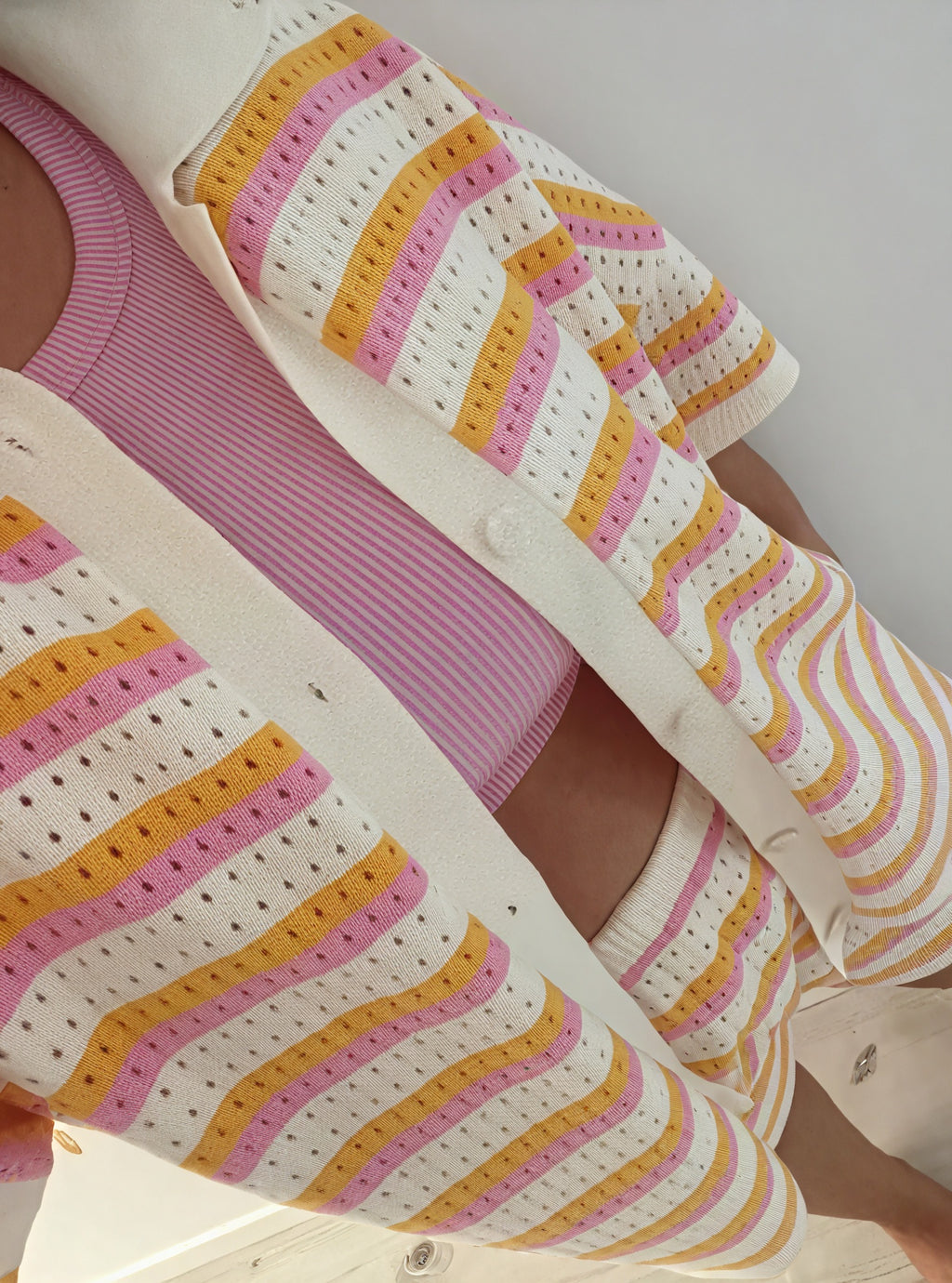 Top a Righe in Maglia con Bottoni