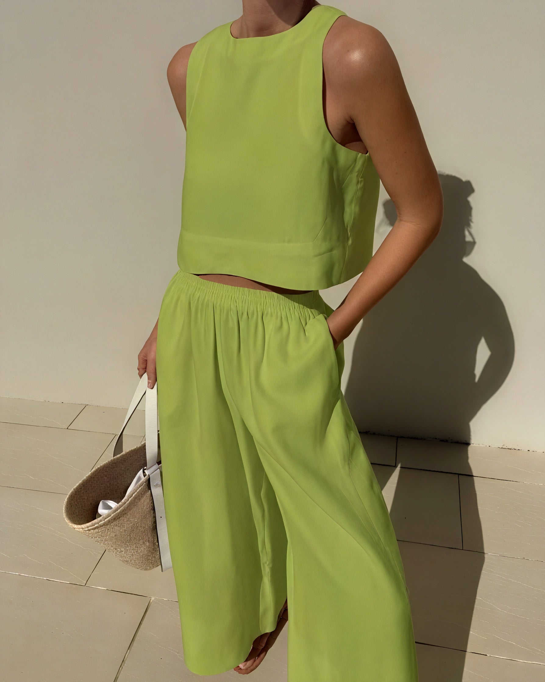 Completo Top Corto e Pantaloni Ampi