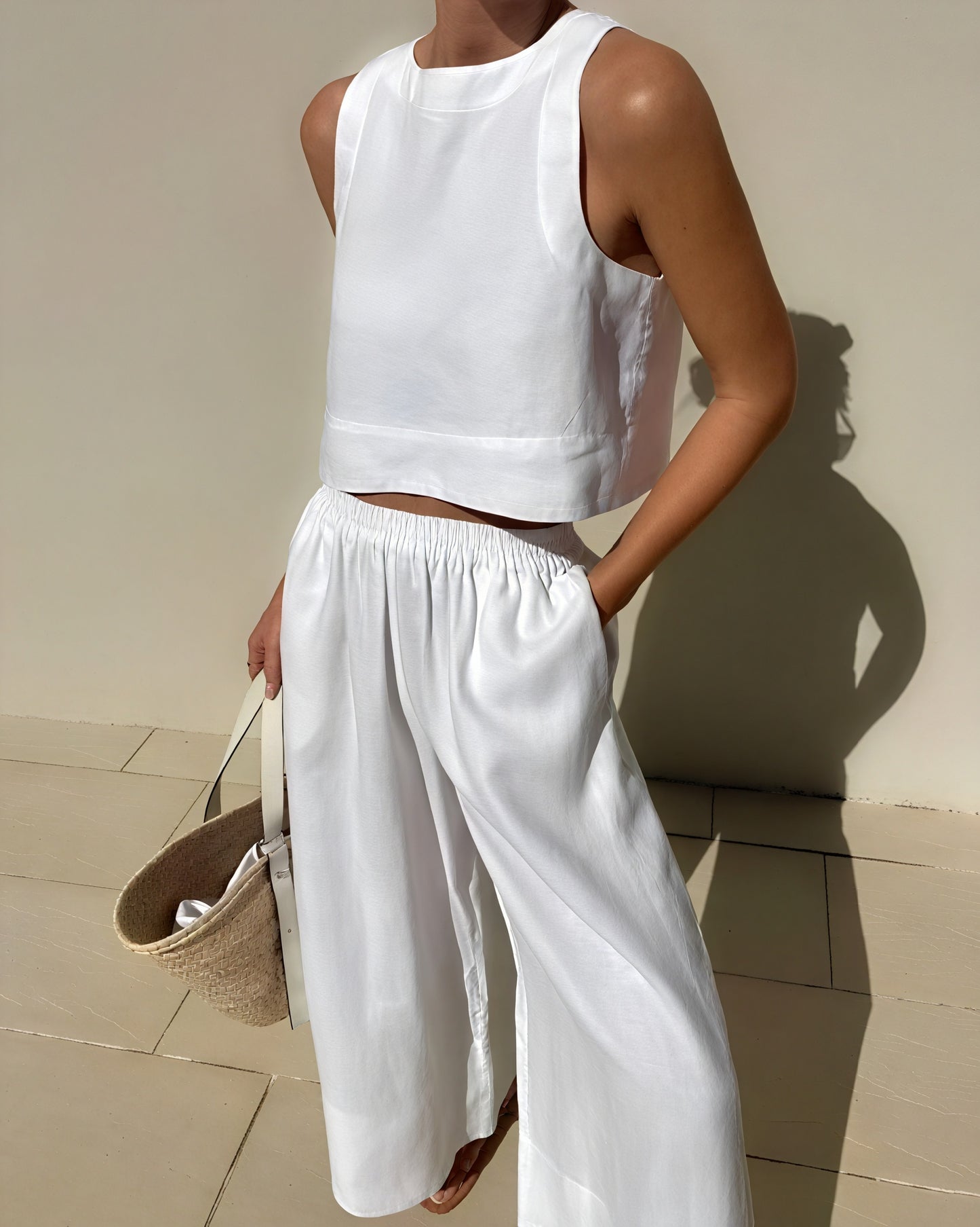 Completo Top Corto e Pantaloni Ampi