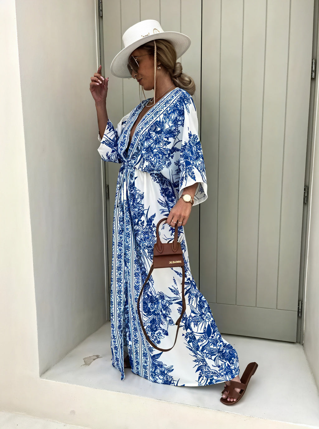 Abito Maxi Stile Kimono con Cintura
