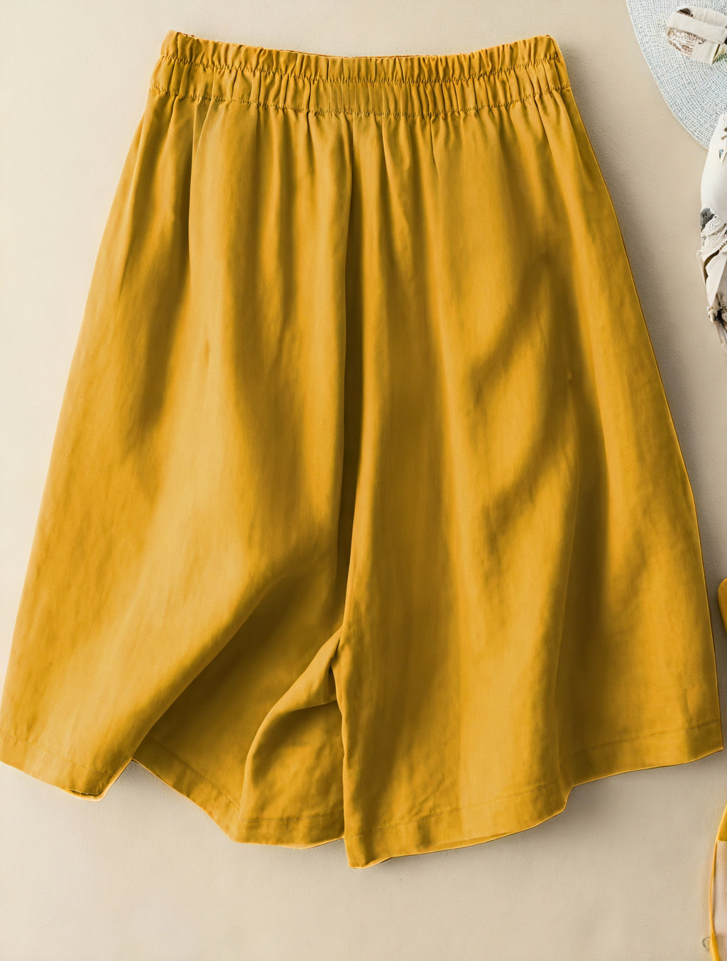 Shorts a Vita Alta e Gamba Ampia