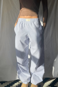 Pantaloni Rilassati: Comfort e Stile Disinvolto