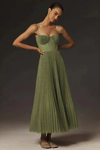 Abito Midi: Eleganza Raffinata per Occasioni Speciali