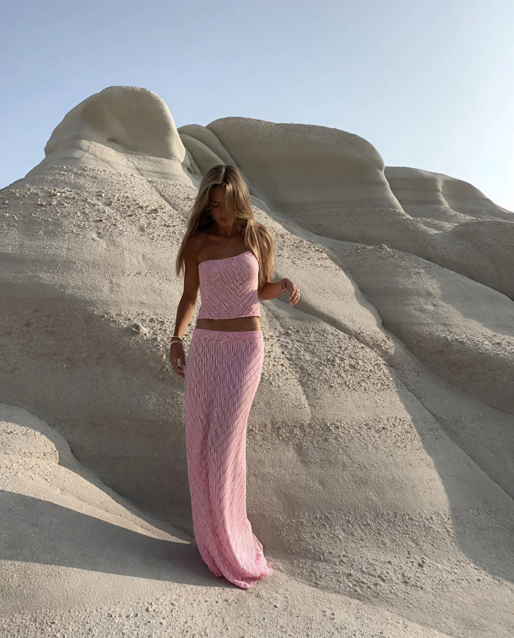 Completo Due Pezzi Donna – Top Senza Spalline Gonna Maxi Righe Rosa Bianche-83557-6701d4cd-f6c0-41b0-9071-c307e8a43e88