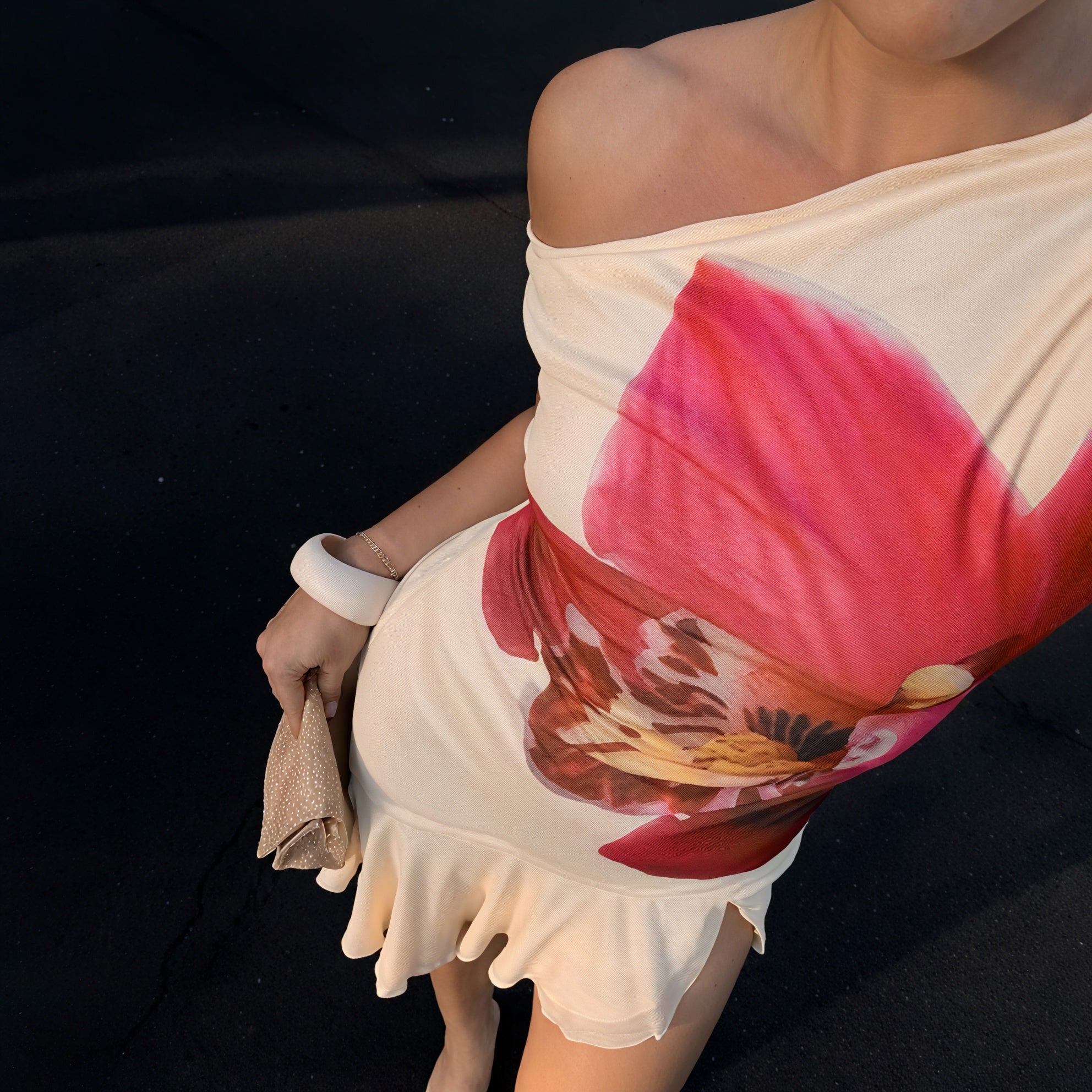 Abito Mini Floreale Donna con Scollo Asimmetrico-83568-80d9cfc2-2ff1-45d9-936a-b23b97d470dd