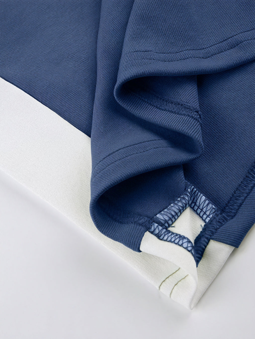 Abito Canotta Donna – Senza Maniche, Bordo a Contrasto, Versatile, Disponibile in Più Colori-83707-ea13ad44-1084-4a70-9d44-14db3b0fcc8b