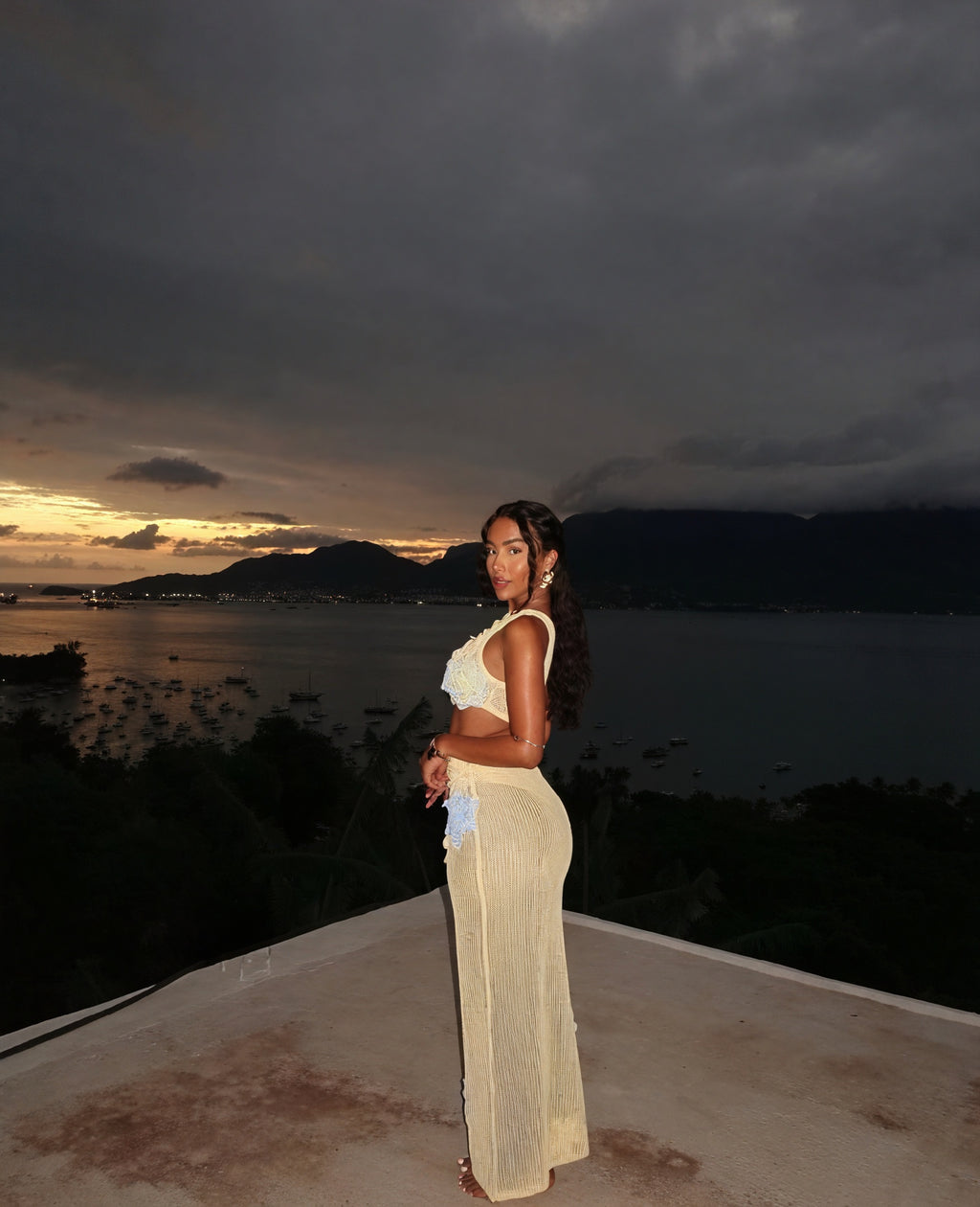 Completo Donna Crochet Floreale – Set Top e Gonna Estivo-83755-f77bcd59-ab15-4e91-bb2a-f237ebc1d73b