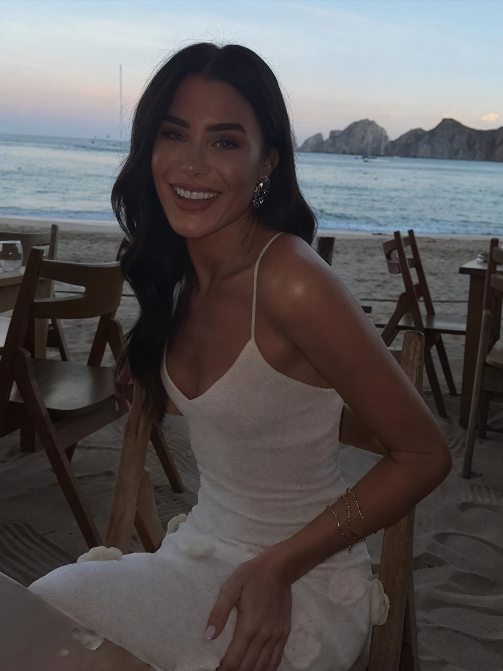 Abito Donna Bianco con Spalline Sottili e Ricami Floreali Elegante-83821-4a7a0131-12e0-4905-b913-633da5f9fae2