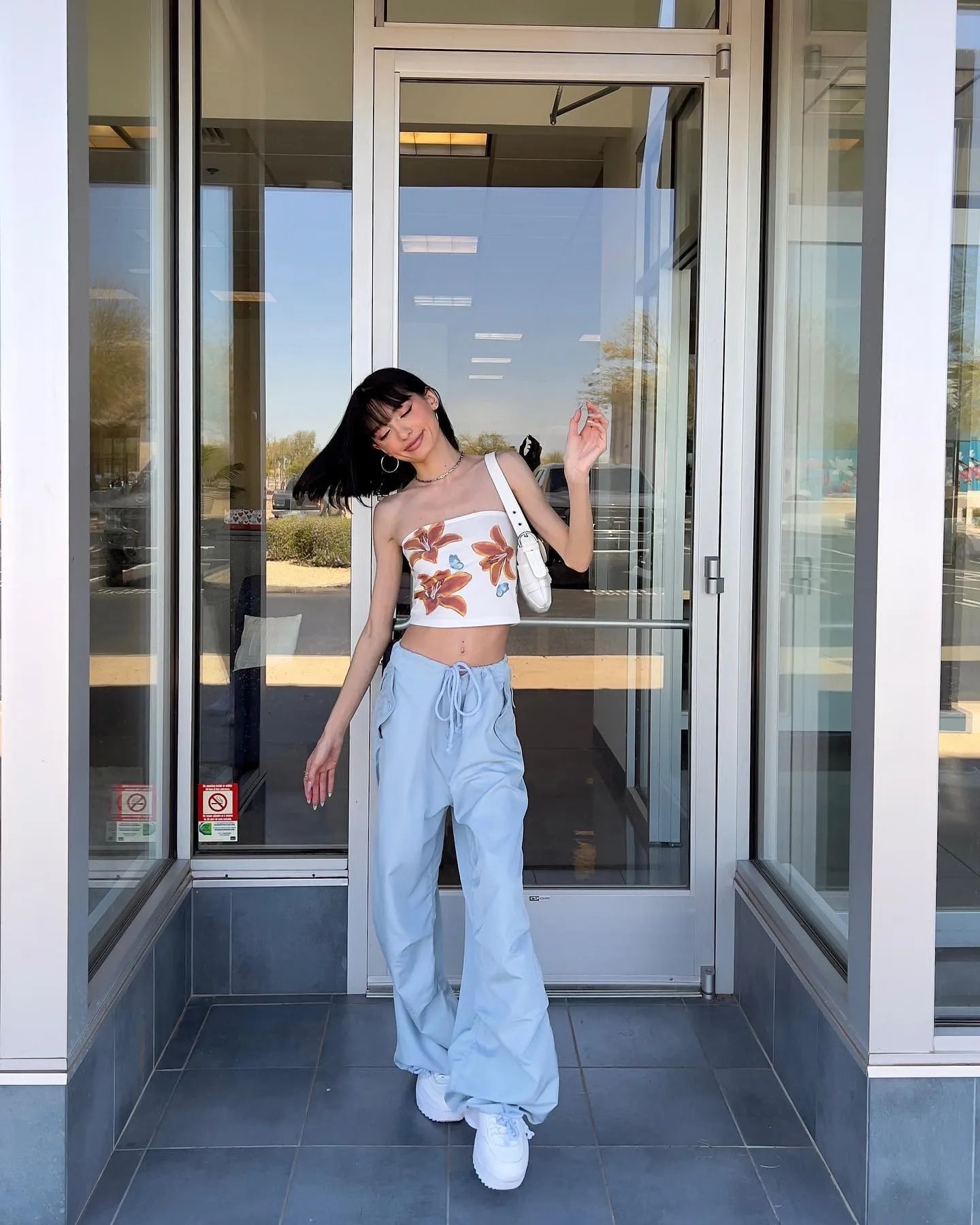 Top Corto Floreale con Farfalle