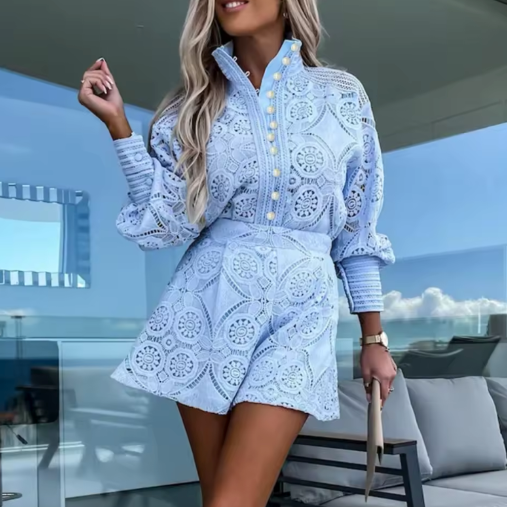 Completo Pizzo Manica Lunga – Top Abbottonato e Shorts