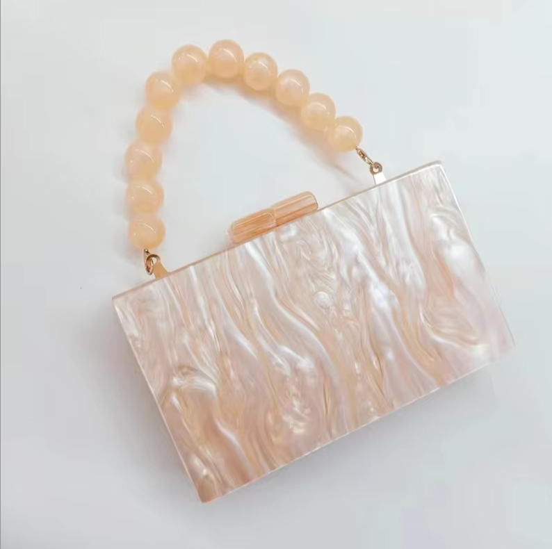 Clutch Rettangolare con Dettagli Gioiello