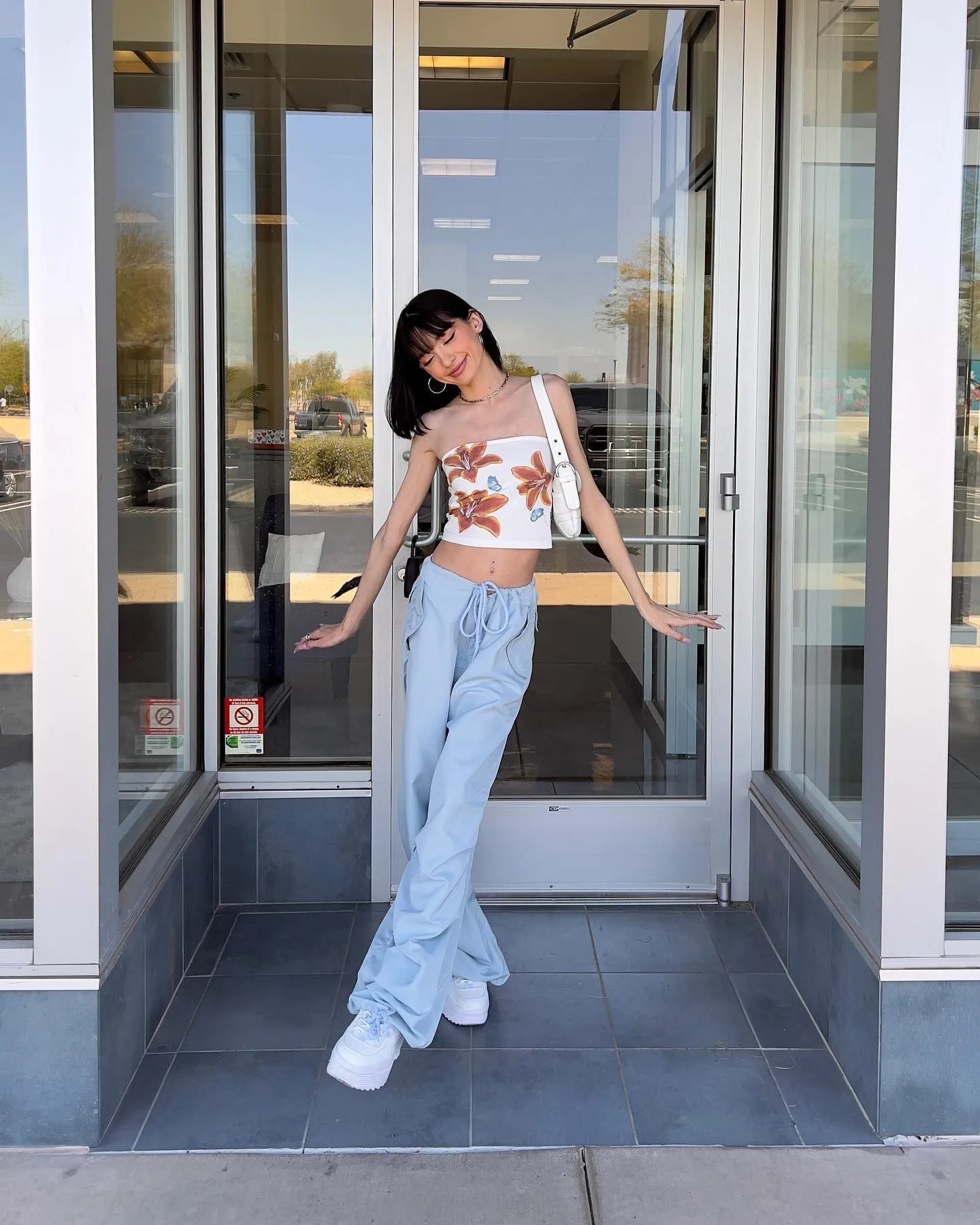 Top Corto Floreale con Farfalle