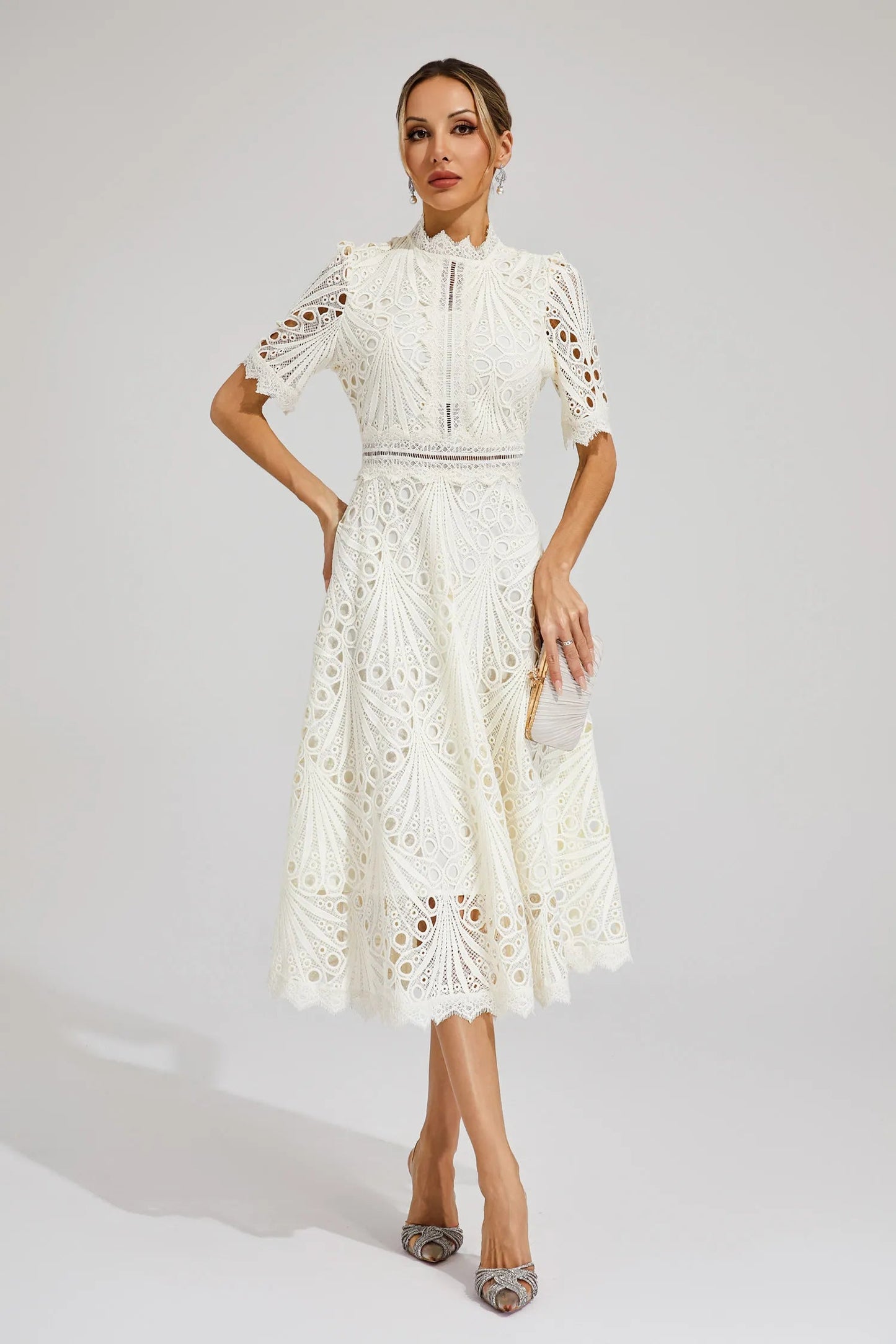 Abito Midi Donna in Pizzo – Scollo Alto, Dettaglio Cut-Out, Maniche Corte-83326-c724d81f-0b98-4d6e-915b-063543b8cbaa