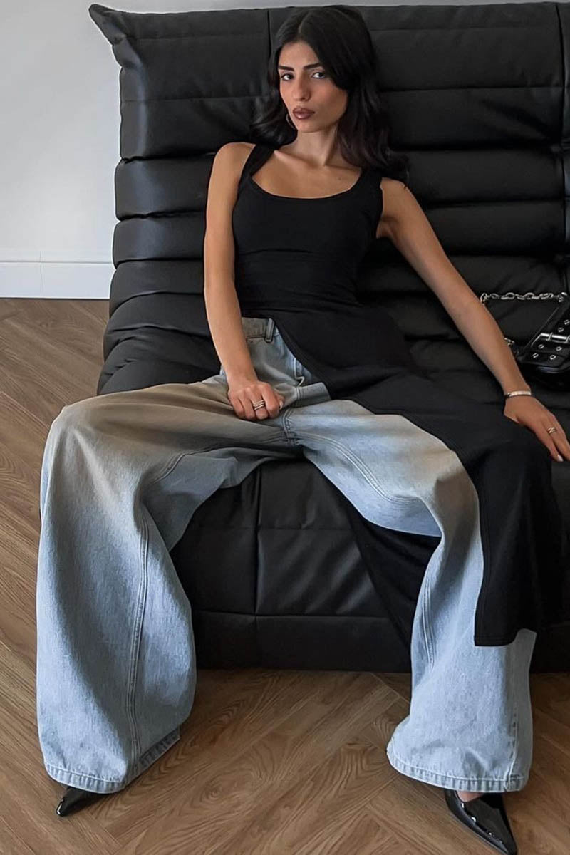 Abito/Top Minimalista con Spacco Audace