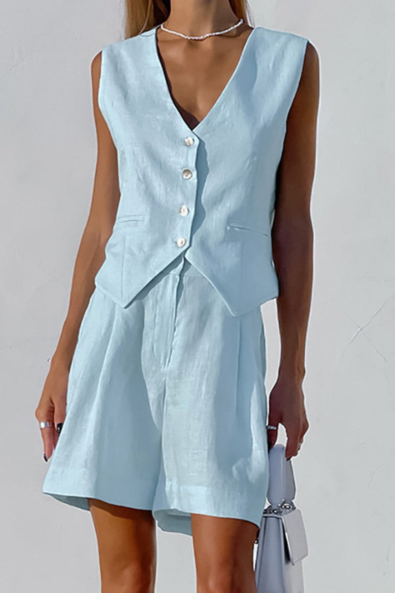 Completo Chic con Gilet e Shorts