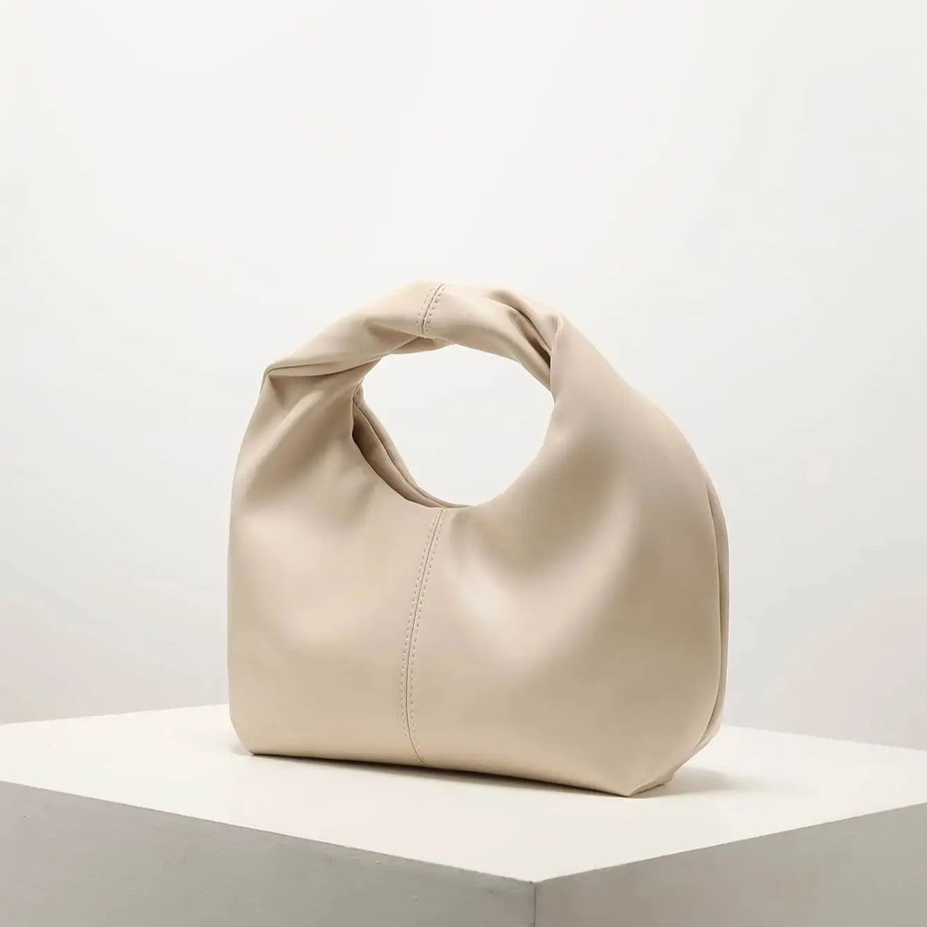Borsa a Mano Minimal Chic con Nodo Distintivo
