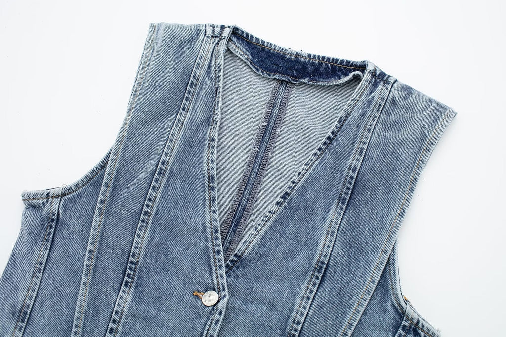 Gilet in Denim Sagomato