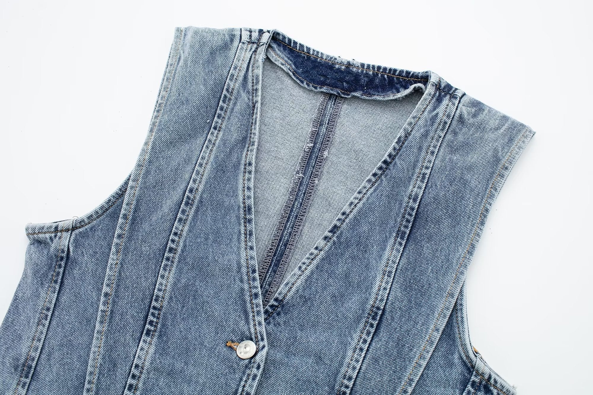 Gilet in Denim Sagomato