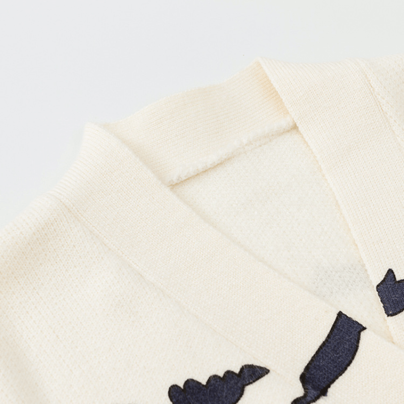 Cardigan Oversized con Ricami Giocosi