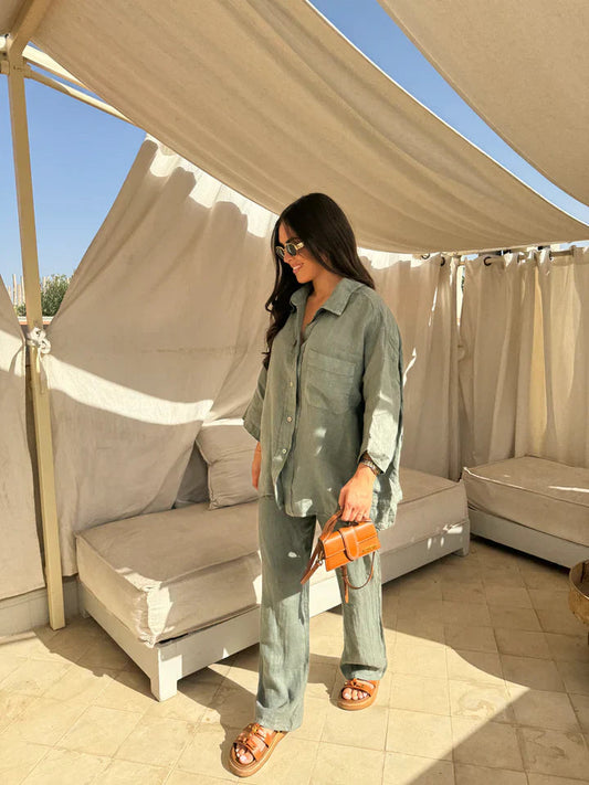 Completo due pezzi donna lino – Camicia bottoni e pantaloni morbidi, vestibilità rilassata-82126-e309de9a-6e4c-4f25-885b-13fae0f03f4e