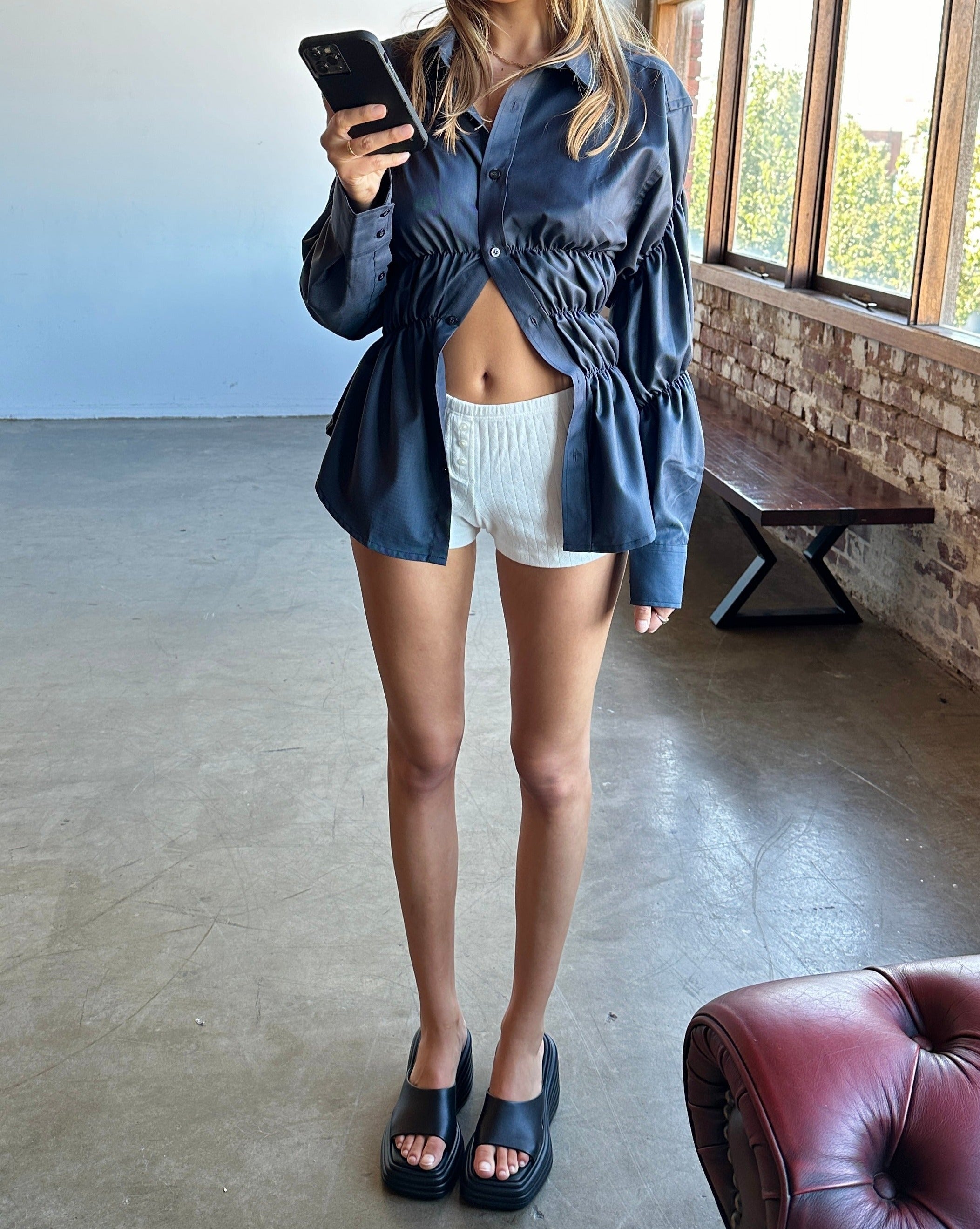 Camicia Donna con Vita Arricciata, Maniche Lunghe e Polsini Drappeggiati-83304-ea294912-2ae2-46af-9053-fa2ccfc5a17c