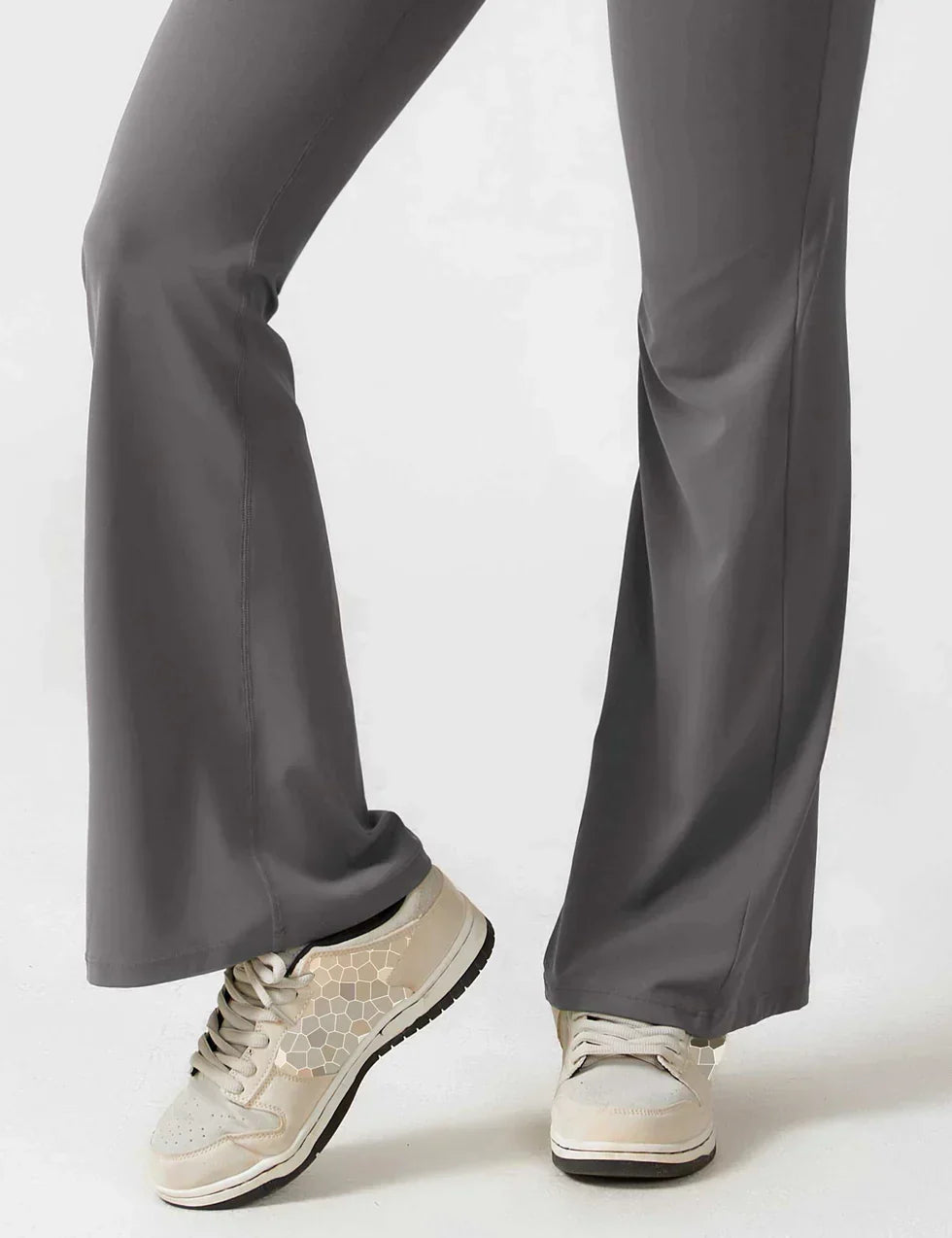 Tuta Donna Senza Maniche Schiena Aperta Gamba Svasata, Aderente Elasticizzata-83507-eaf9f535-3aa2-431e-bd3e-c6169c800bdd