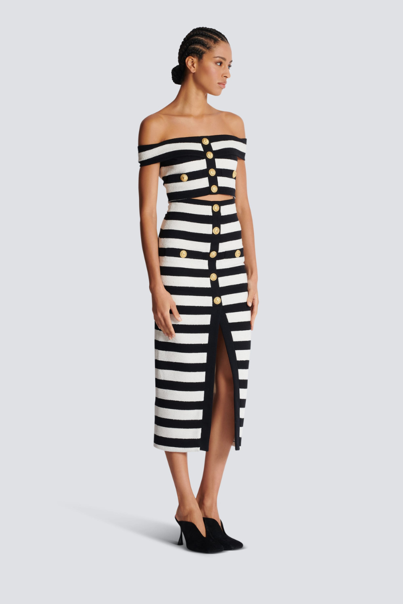 Abito a Righe Bicolore con Bottoni Dorati